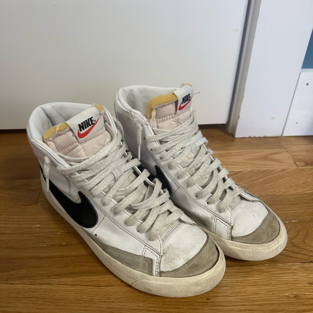 Nike Blazer Mid ‘77